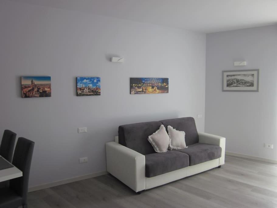 Casa Lalla In Centro Storico A Bergamo Luaran gambar