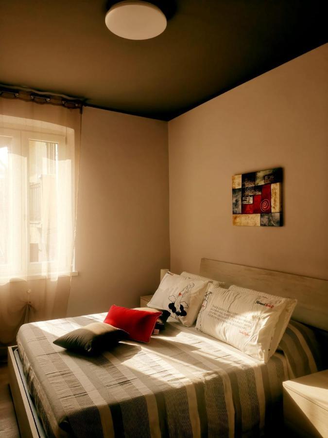 Casa Lalla In Centro Storico A Bergamo Luaran gambar